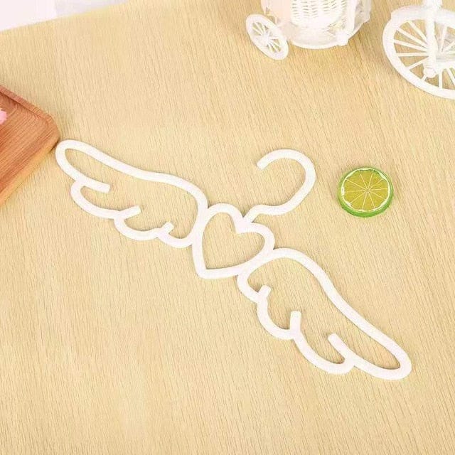 Lot de 5-10 Pendentifs Coeurs Ailés Kawaii - Câlin Kawaii