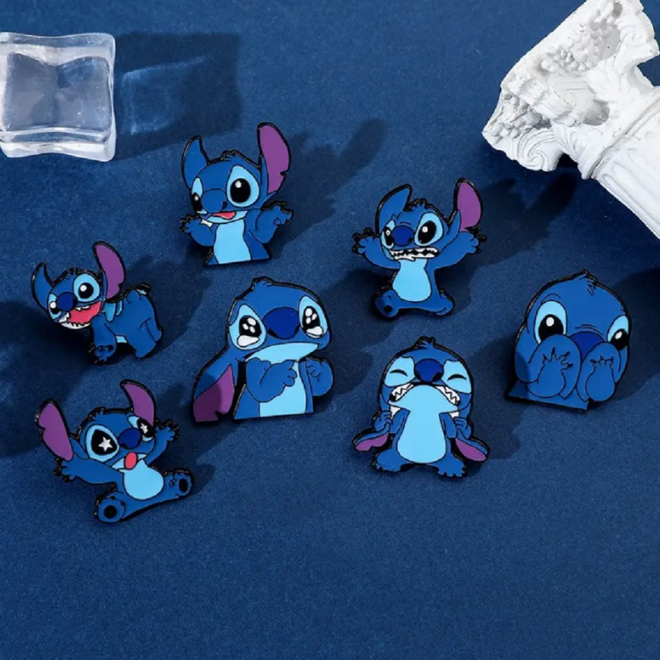 Pin's Stitch Émaillé Coloré