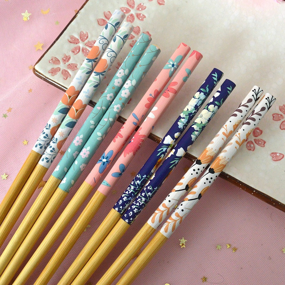 Baguettes aux Motifs Floraux