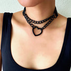 Choker en Simili Cuir Rose Pâle avec Cœur et Chaînes Noires