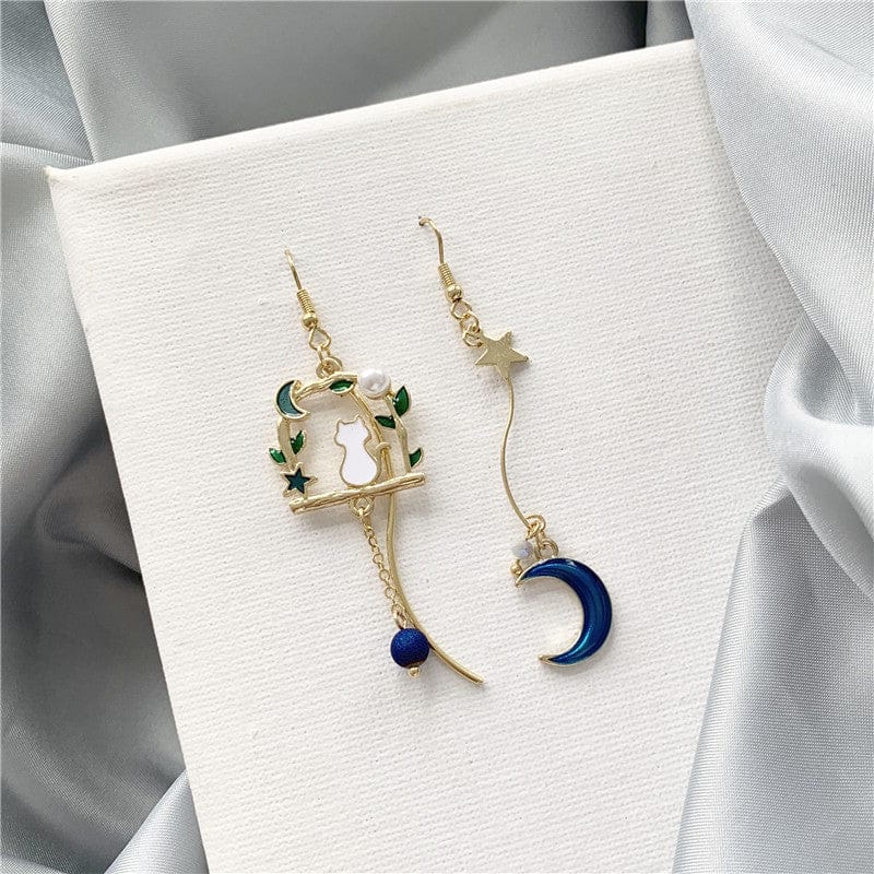 Boucles d'Oreilles Asymétriques Chat Lune et Étoile