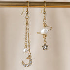 Boucles d'Oreilles Asymétriques Lune Étoile et Perles