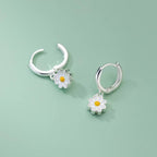 Boucles d'Oreilles Marguerite Dorées