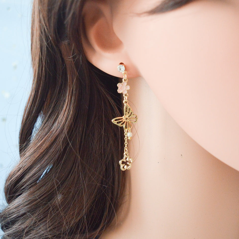 Boucles d'Oreilles Papillon en Sakura