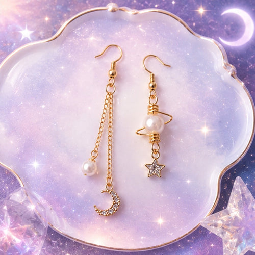 Boucles d'Oreilles Asymétriques Lune Étoile et Perles