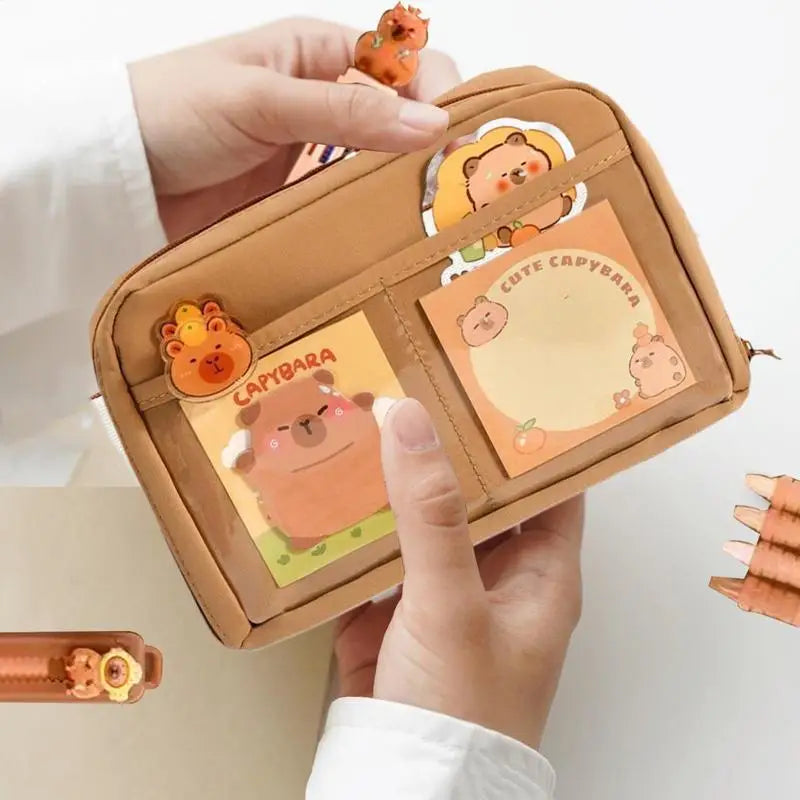 Trousse de Papeterie Capybara et Grand Set Beige