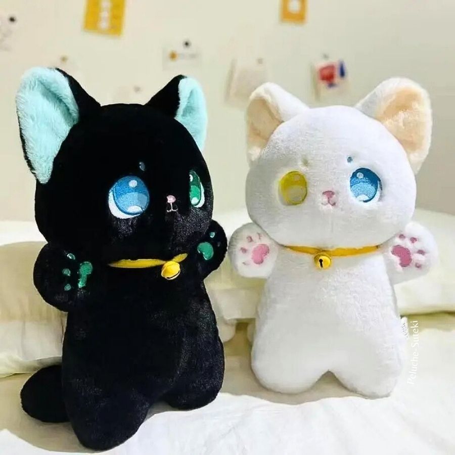 Peluche Chat Noir Kawaii aux Grands Yeux et Clochette