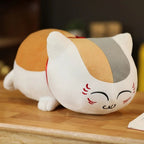 Peluche Chat Tricolore Kawaii Souriante et Douce