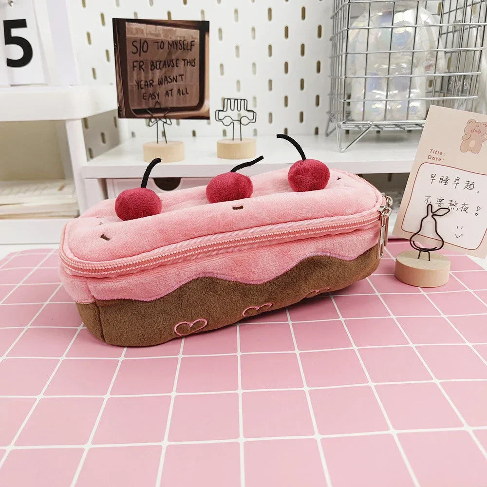 Trousse Gâteau en Peluche Rose Pâle et Cerises