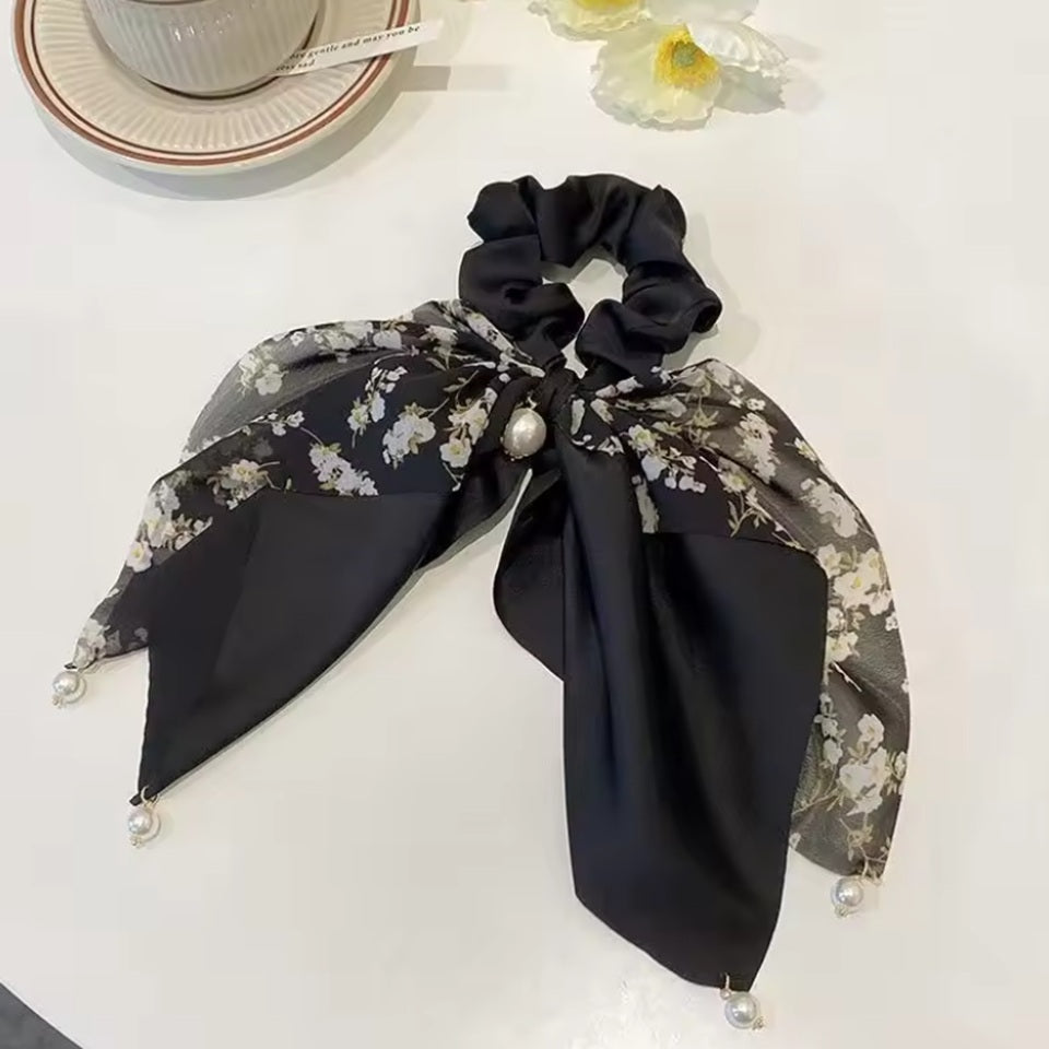 Chouchou Foulard fleuri aux Perles
