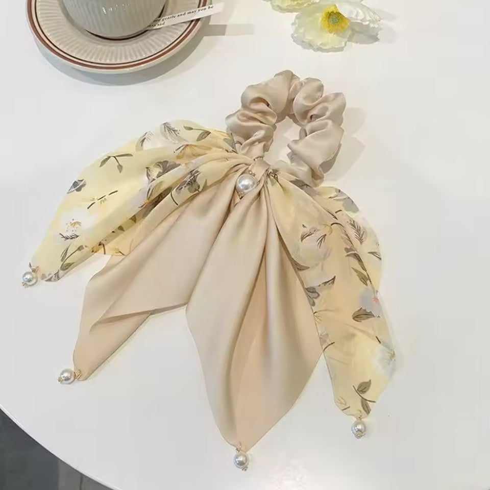 Chouchou Foulard fleuri aux Perles
