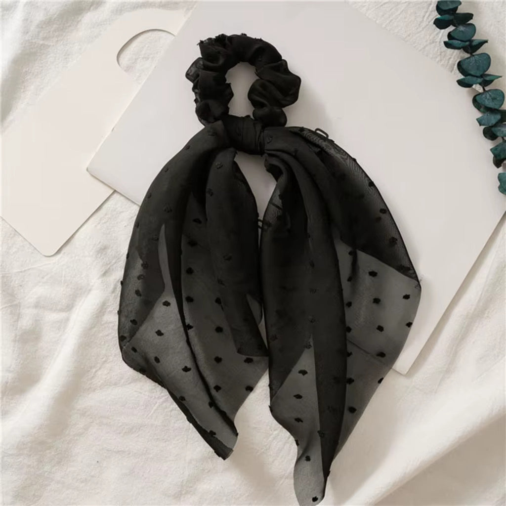 Chouchou en Foulard à Broderies