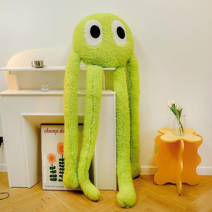 Peluche Monstre Moelleuse Violet Lavande aux Yeux en Cœur