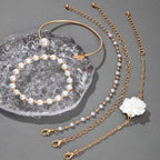 Ensemble de 5 Bracelets dorés aux Perles et Fleurs