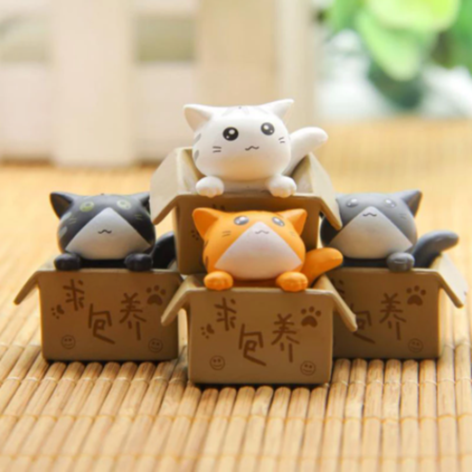 Figurine Chat en Carton Décorative