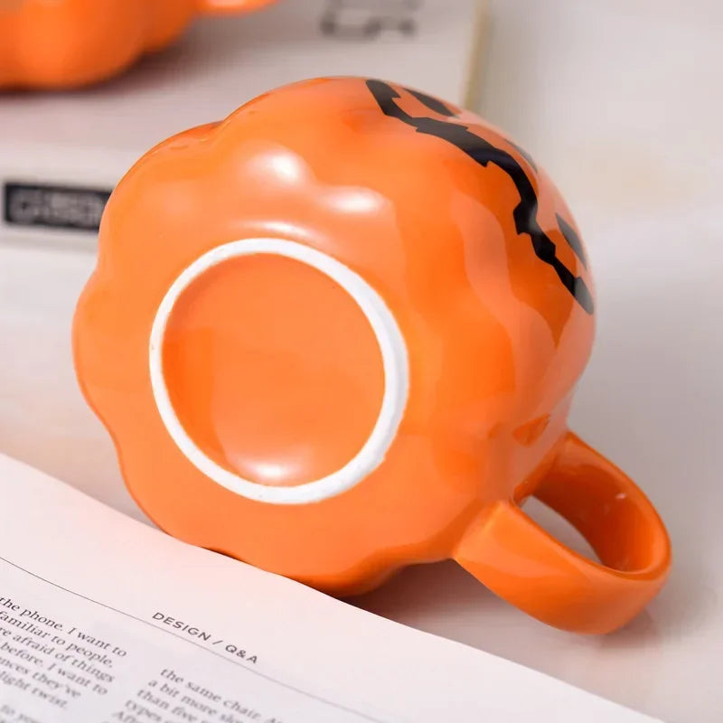 Mug en Céramique Citrouille à Visage d'Halloween