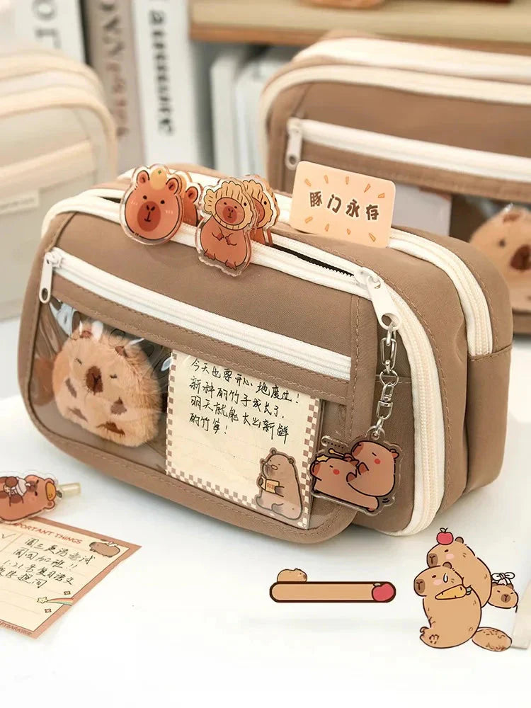 Trousse Kawaii Taupe avec Vitrine Animaux et Zip Blanc
