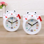 Réveil Maneki-neko Blanc à Chiffres Multicolores