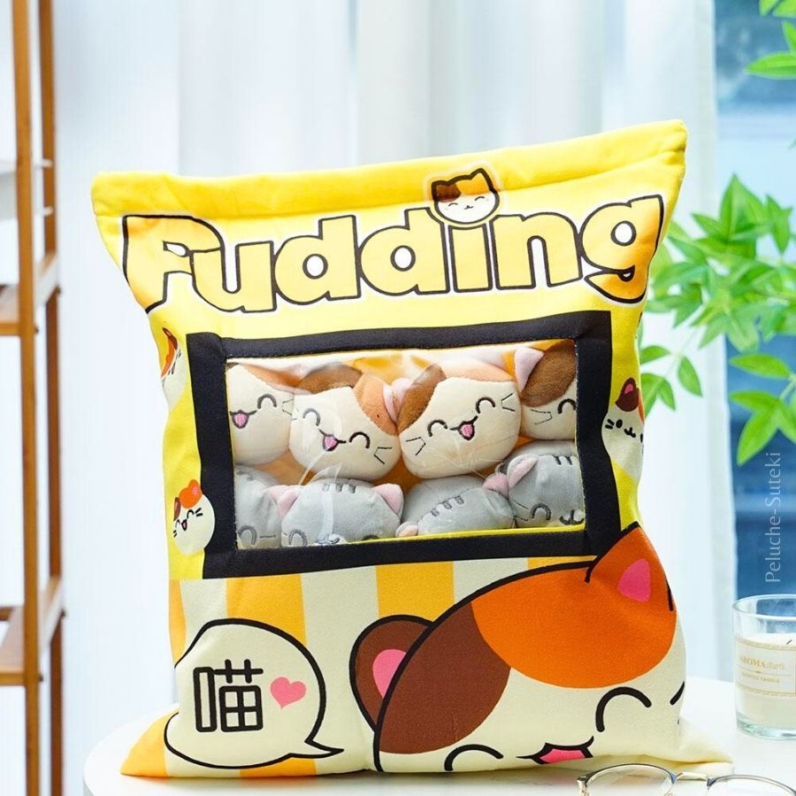 Coussin en Peluche Sac de Pudding et Mini Chats Kawaii