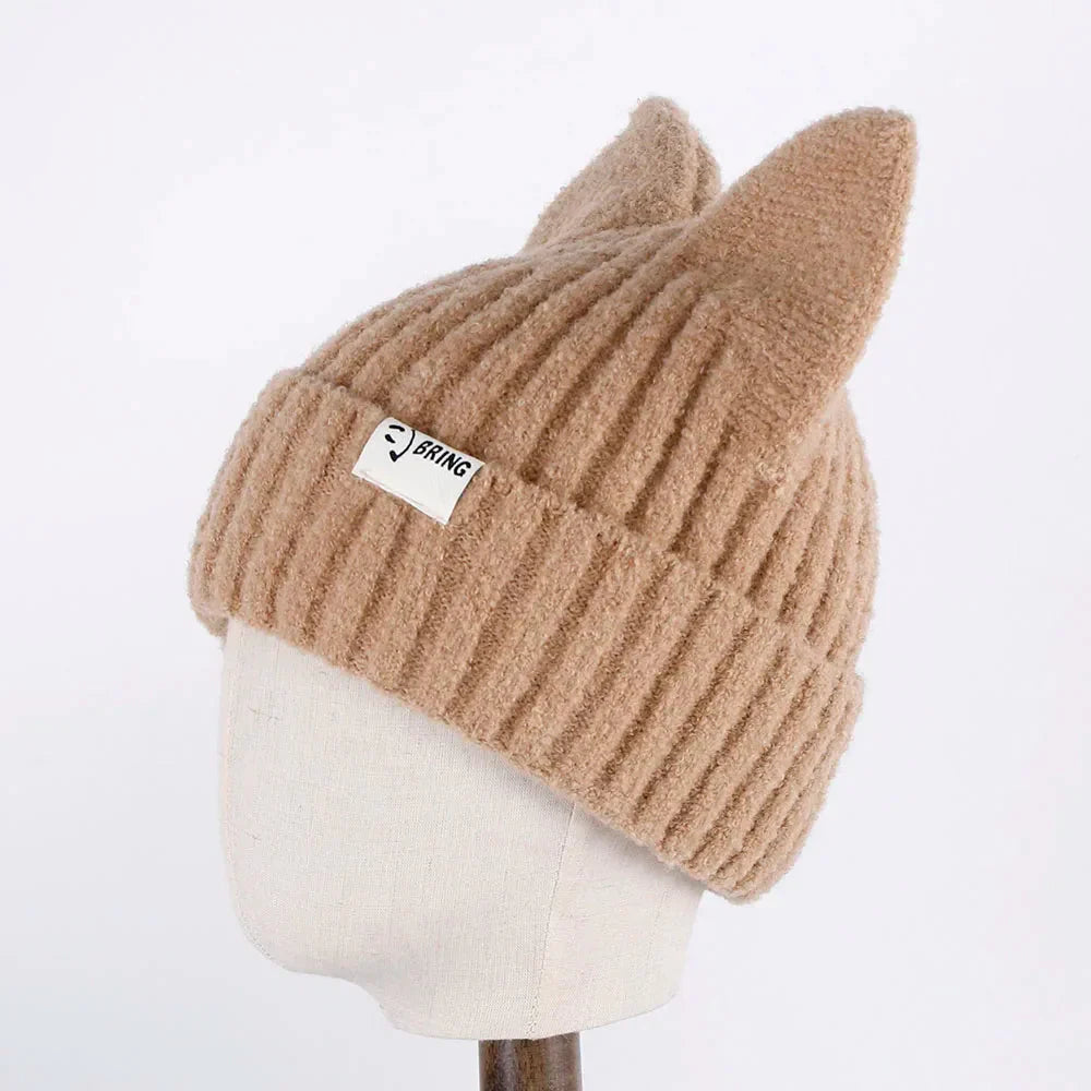 Bonnet Côtelé Doux à Oreilles de Chat Beige
