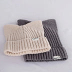 Bonnet Côtelé Doux à Oreilles de Chat Beige