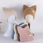 Bonnet Côtelé Doux à Oreilles de Chat Beige