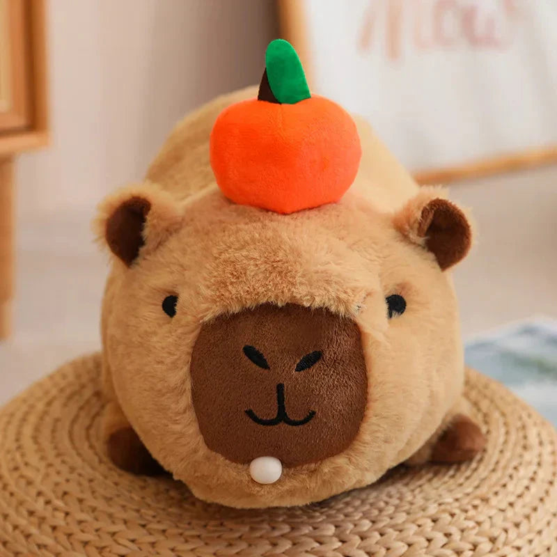 Peluche de Capybara Superposée avec Oiseau et Carotte