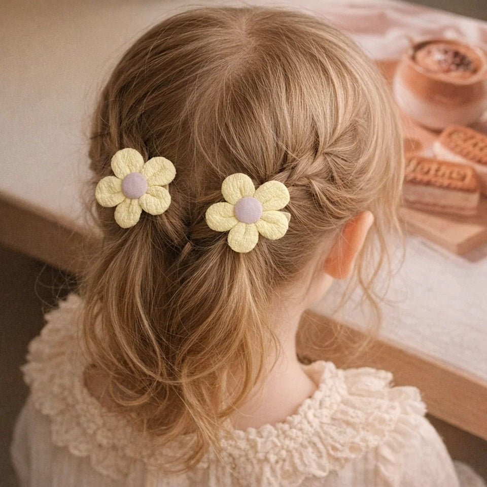 Lot de 2 Barrettes Fleurs en Tissu