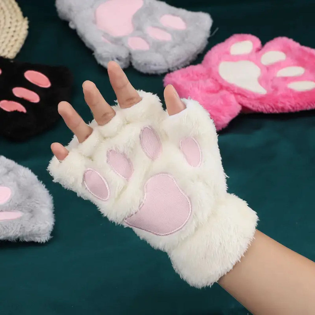 Mitaines de Chat Blanc Peluchées