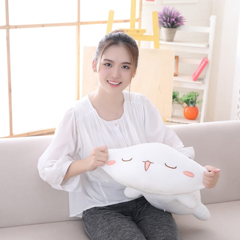 Peluche Kawaii Blanche Allongée et Joues Roses