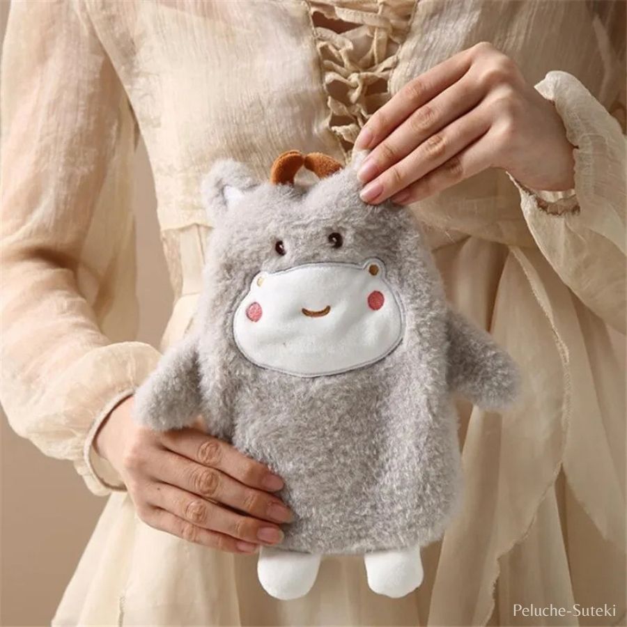Bouillotte en Peluche Grise à Petites Cornes
