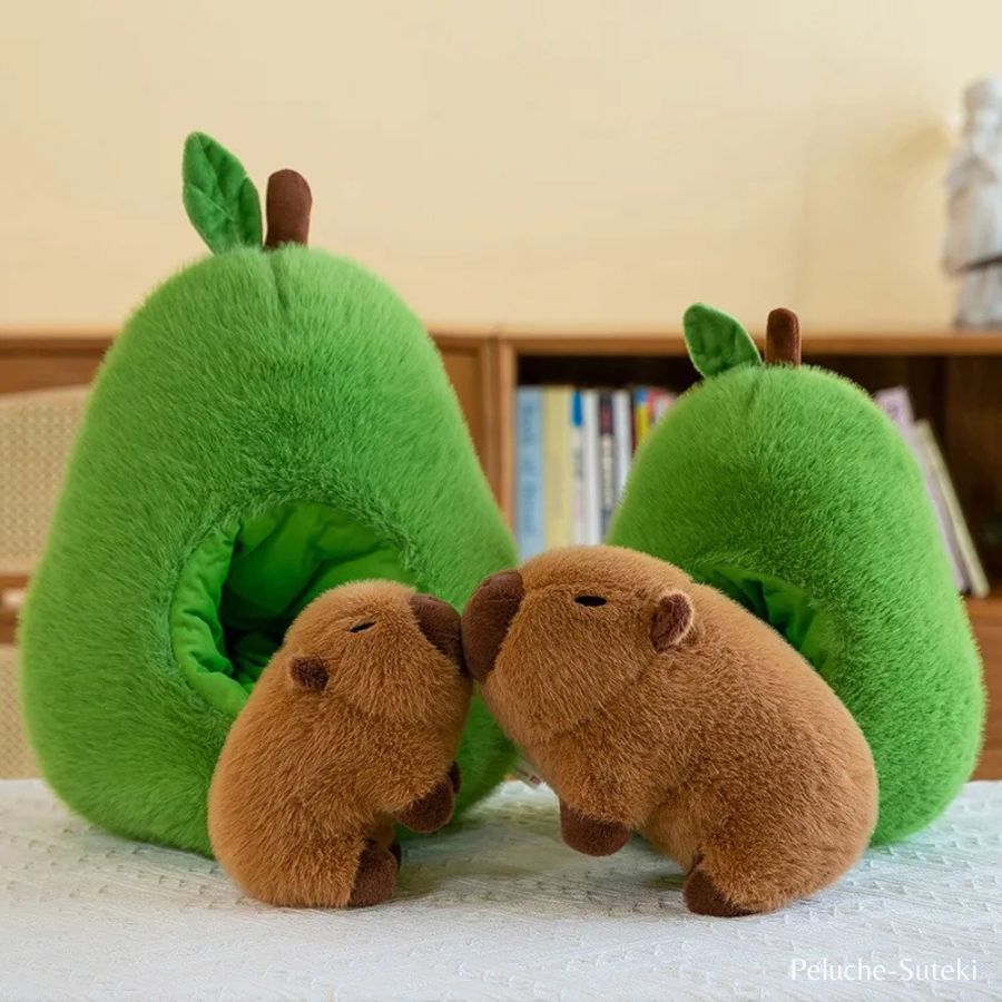 Peluche Avocat Vert et son Capybara Caché
