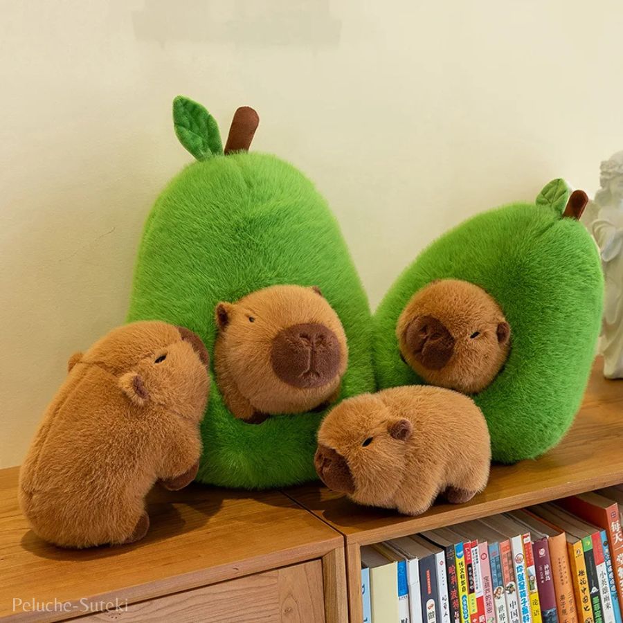 Peluche Avocat Vert et son Capybara Caché