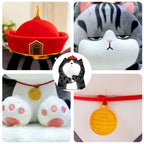 Peluche Chat Gris Tigré Grincheux au Chapeau Rouge