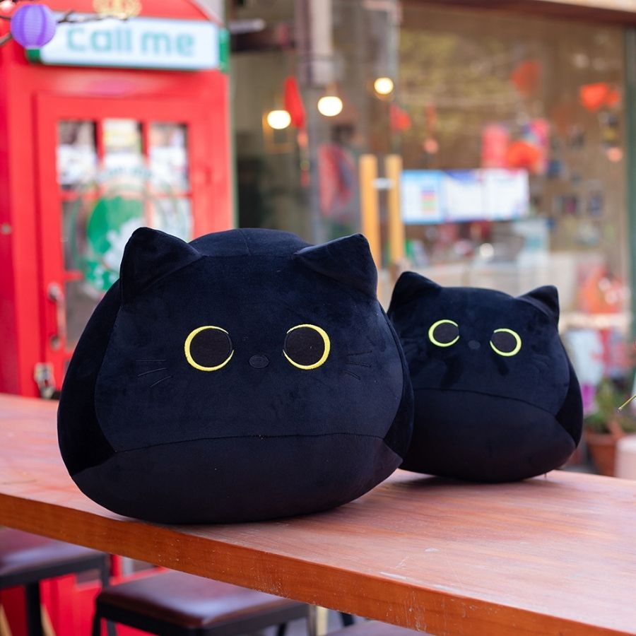 Peluche Chat Noir Kawaii aux Grands Yeux Jaunes