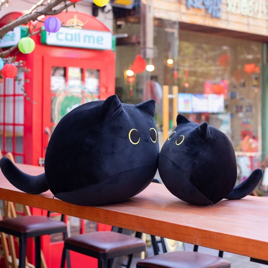 Peluche Chat Noir Kawaii aux Grands Yeux Jaunes