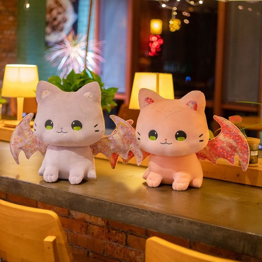 Peluche Chat Rose Pâle à Ailes de Chauve-Souris