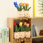 Peluche Tulipe en Pot Souriante à Pieds Pendus