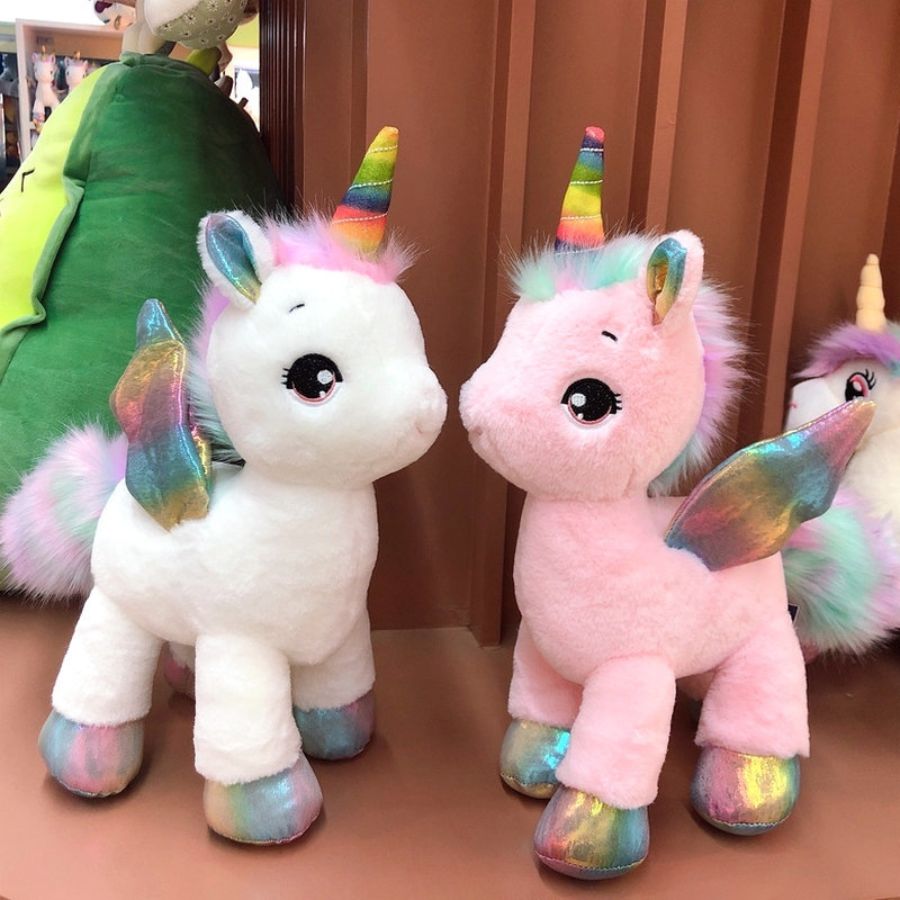 Peluche Licorne Rose à Ailes et Crinière Arc-en-Ciel