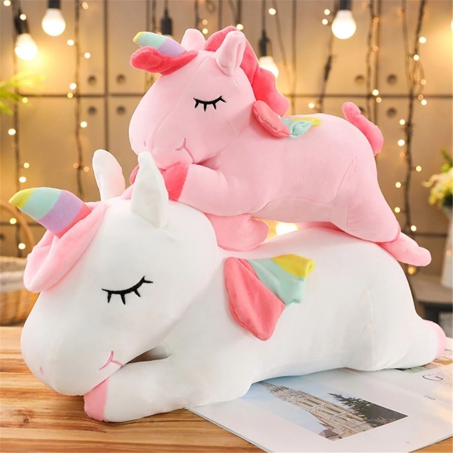 Peluche Licorne Endormie Rose ou Blanche Arc-en-Ciel