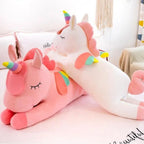 Peluche Licorne Endormie Rose ou Blanche Arc-en-Ciel