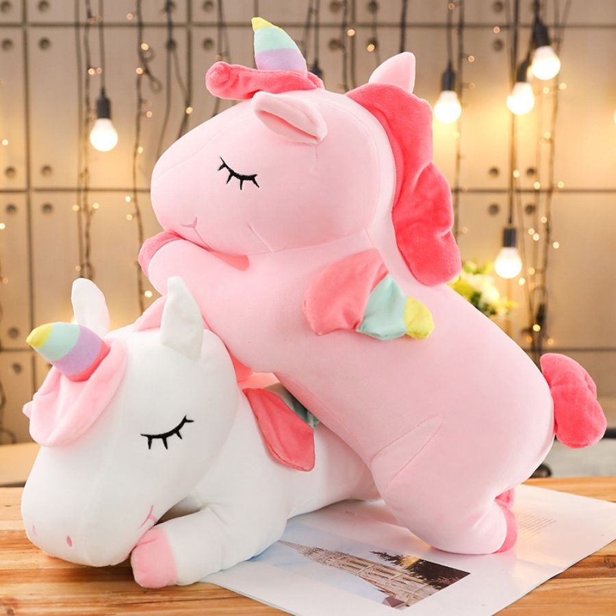 Peluche Licorne Endormie Rose ou Blanche Arc-en-Ciel