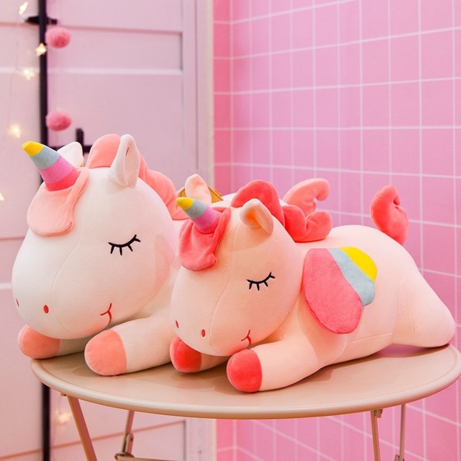 Peluche Licorne Endormie Rose ou Blanche Arc-en-Ciel