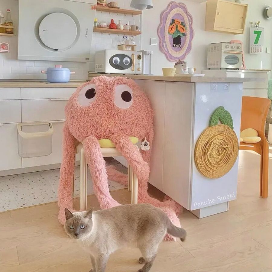 Peluche Verte Menthe à Grands Yeux et Longs Bras