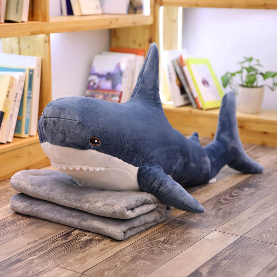 Peluche Requin Bleue Marine Douce et Amusante