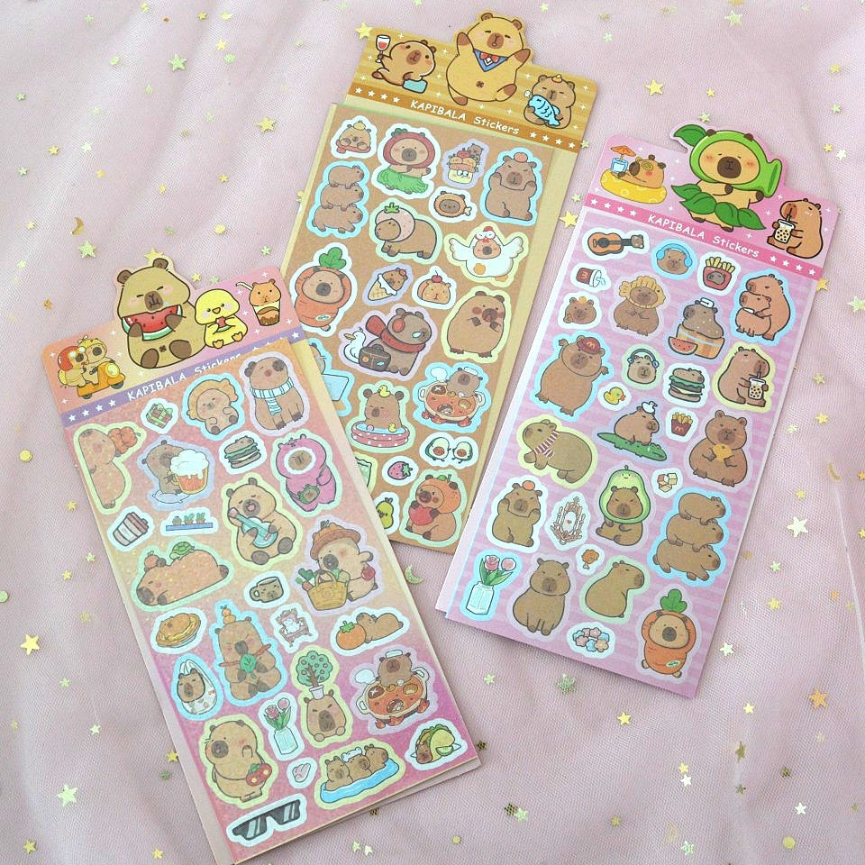 Lot Kawaii Capybara de 7 Articles Mignons