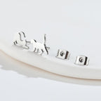 Boucles d'Oreilles Asymétriques Chats en Argent
