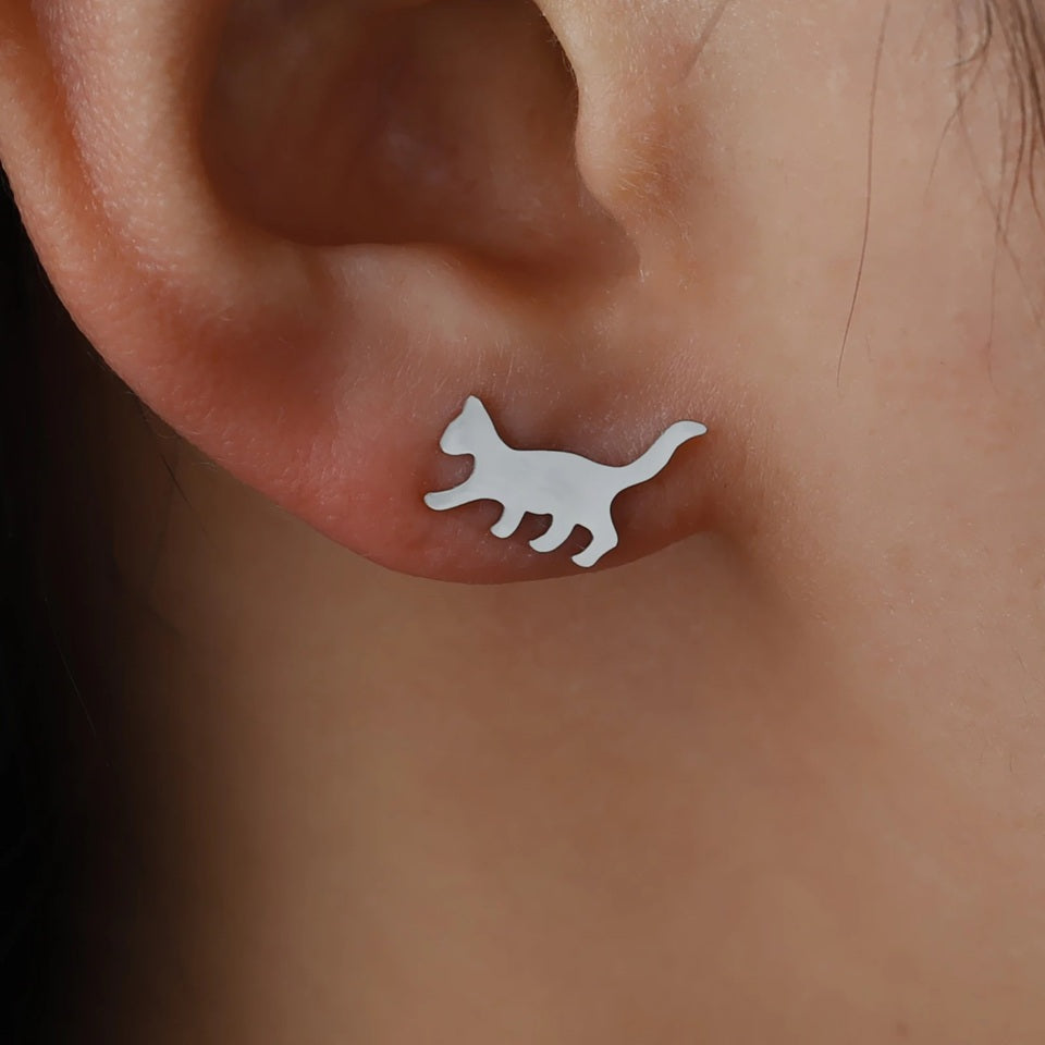 Boucles d'Oreilles Asymétriques Chats en Argent
