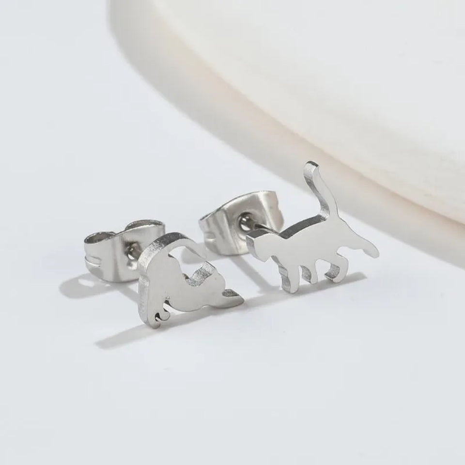 Boucles d'Oreilles Asymétriques Chats en Argent