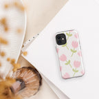 Coque téléphone robuste Shoppu Tulip Days pour iPhone - Câlin Kawaii